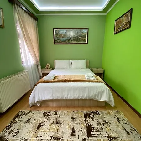Hotel A