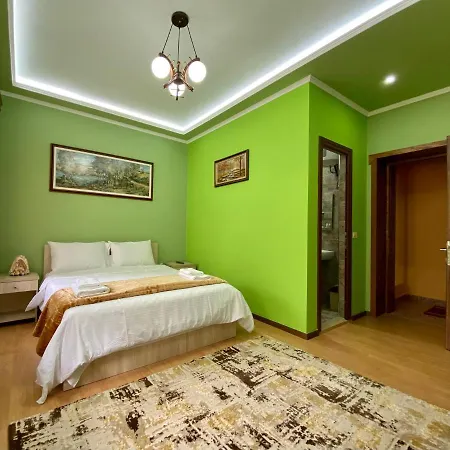 Hotel A